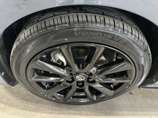 Used 2024 MAZDA MAZDA3 s AWD/4WD image 23