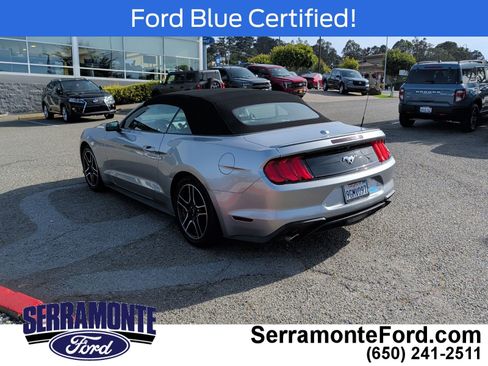 Used 2021 Ford Mustang Premium image 4