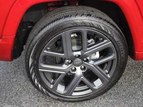 Used 2024 Jeep Compass Limited w/ High Altitude Package image 37