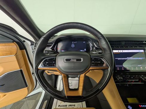 Certified 2023 Jeep Grand Cherokee L Summit image 20