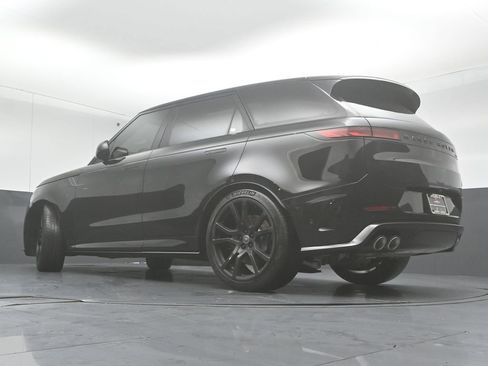 Used 2024 Land Rover Range Rover Sport AWD/4WD image 38
