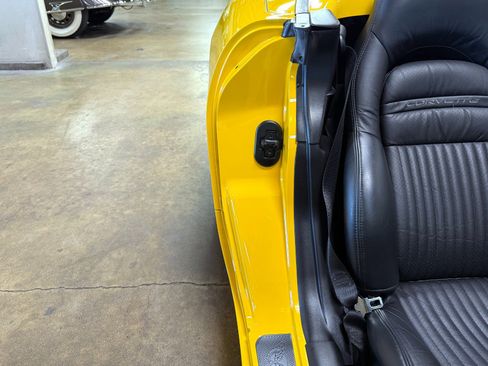 Used 2002 Chevrolet Corvette w/ Preferred Equipment Group2 image 61