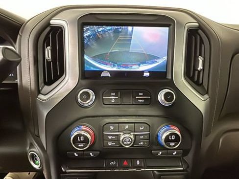 Used 2022 GMC Sierra 2500 SLE w/ SLE Convenience Package AWD/4WD image 24