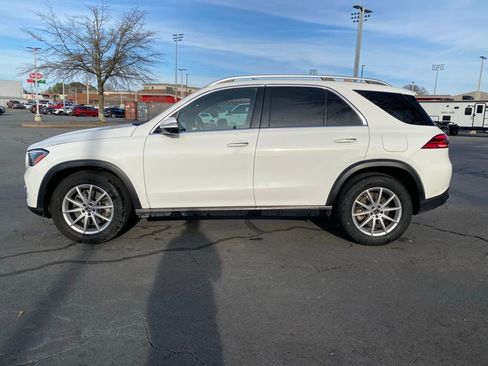 Used 2024 Mercedes-Benz GLE 450e 4MATIC image 4