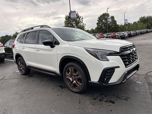 New 2025 Subaru Ascent Bronze Edition image 13