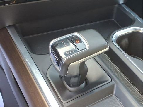 Used 2024 Chevrolet Silverado 1500 High Country w/ High Country Premium Package image 12