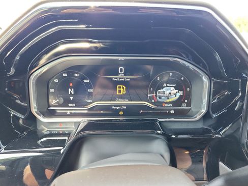 New 2025 GMC Sierra 2500 SLT w/ SLT Premium Package image 23