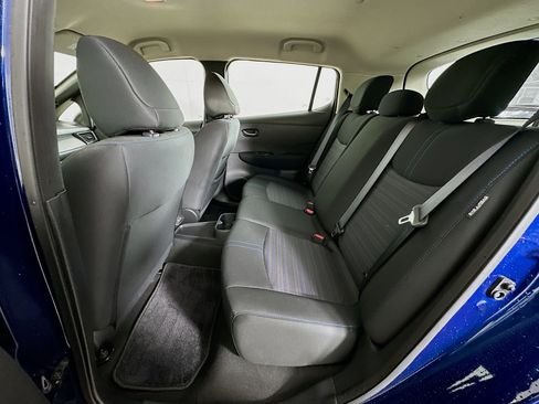 Used 2024 Nissan Leaf S image 26
