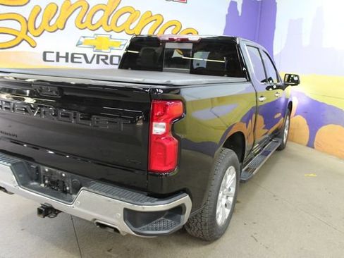 Used 2023 Chevrolet Silverado 1500 LTZ w/ LTZ Premium Package AWD/4WD image 8