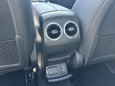 Certified 2025 Mercedes-Benz GLA 250 image 26