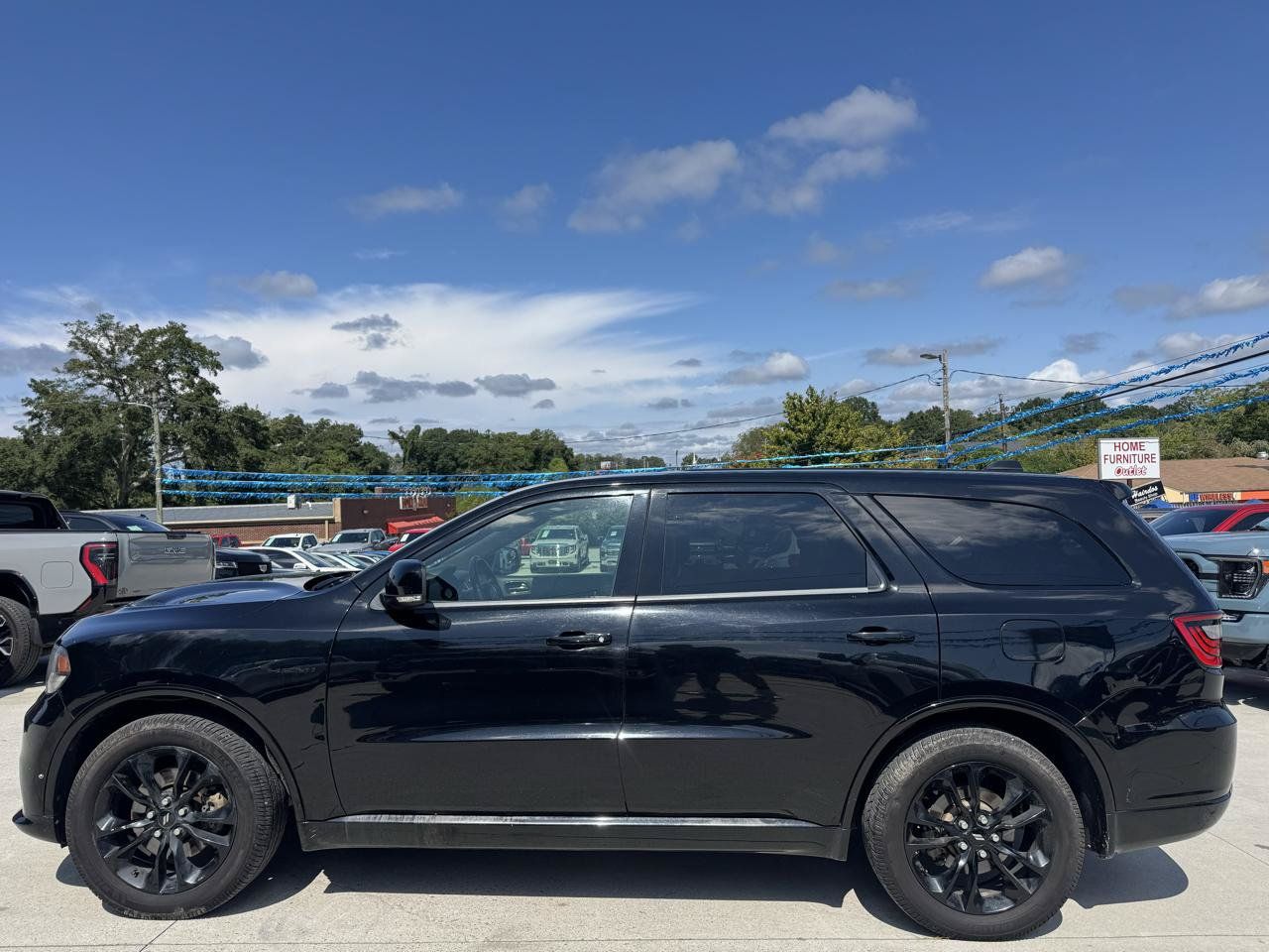 Used 2020 Dodge Durango R/T w/ Blacktop Package RWD image 4