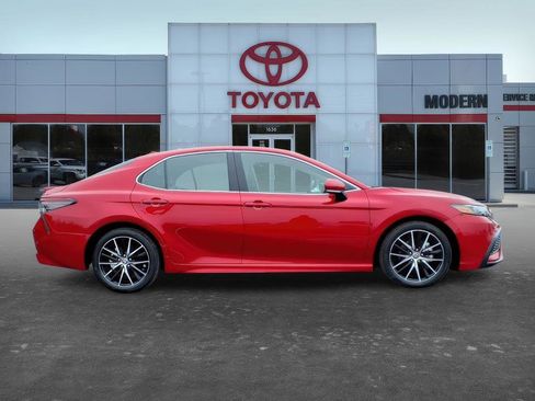Certified 2023 Toyota Camry SE w/ Audio Upgrade Package image 7