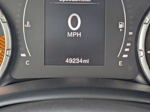 Used 2023 Jeep Renegade Latitude image 21