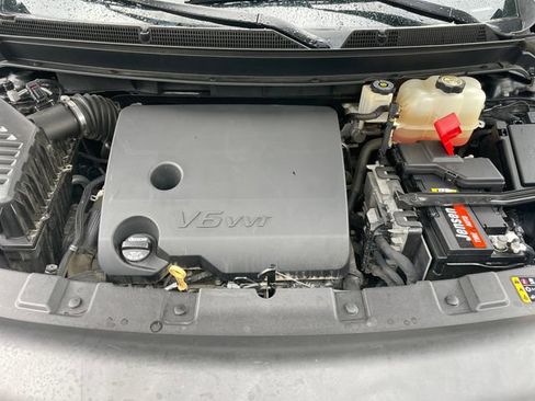 Used 2019 Buick Enclave Premium AWD/4WD image 31