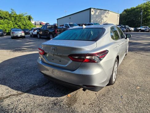 Used 2023 Toyota Camry LE w/ Convenience Package FWD image 7