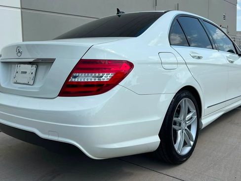 Used 2012 Mercedes-Benz C 250 Sedan image 6