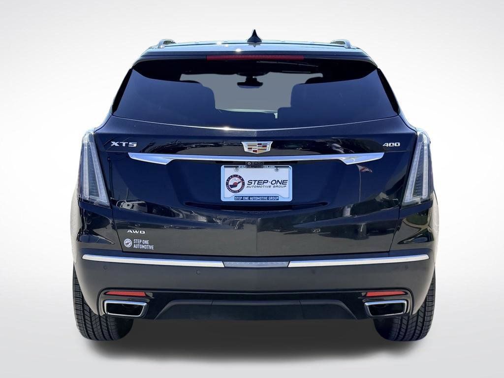 Used 2023 Cadillac XT5 Sportv w/ Technology Package AWD/4WD image 6
