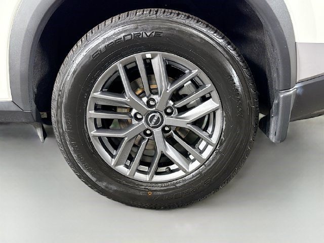 Used 2022 Nissan Rogue S AWD/4WD image 36