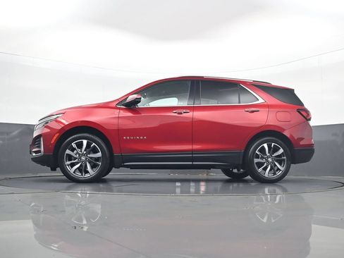 Used 2024 Chevrolet Equinox Premier AWD/4WD image 37