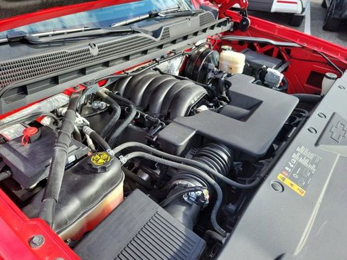 Used 2018 Chevrolet Silverado 1500 LT w/ All Star Edition image 38