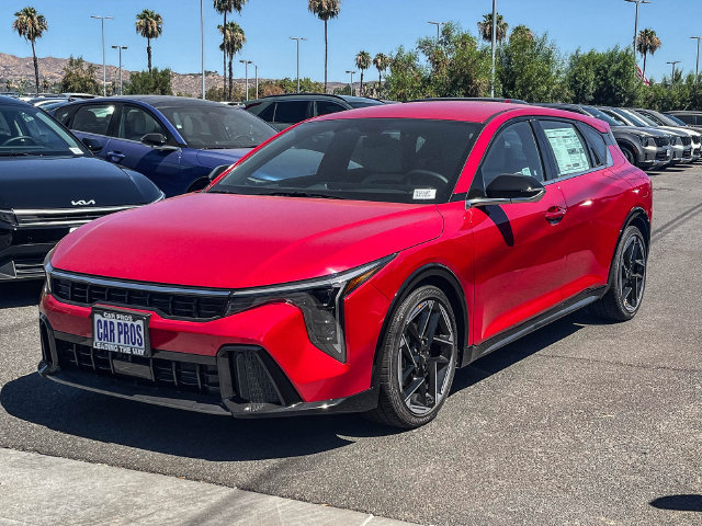 New 2026 Kia K4 GT-Line FWD image 4