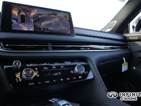 Certified 2026 INFINITI QX60 Autograph w/ Dark Cargo Package image 9