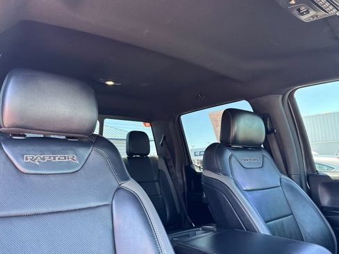 Used 2018 Ford F150 Raptor w/ Equipment Group 802A Luxury AWD/4WD image 16