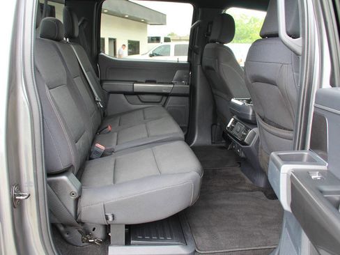 Used 2022 Ford F150 XLT w/ Equipment Group 302A High RWD image 15