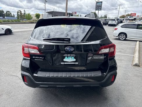 Used 2018 Subaru Outback 2.5i Limited w/ Popular Package #2 AWD/4WD image 5