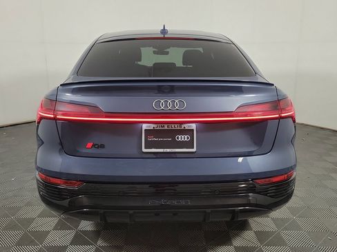 Used 2024 Audi Q8 e-tron Prestige w/ Prestige Package AWD/4WD image 5