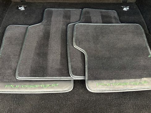 Used 2025 Ferrari Purosangue image 28