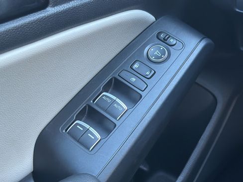 Used 2022 Honda Civic EX-L image 12