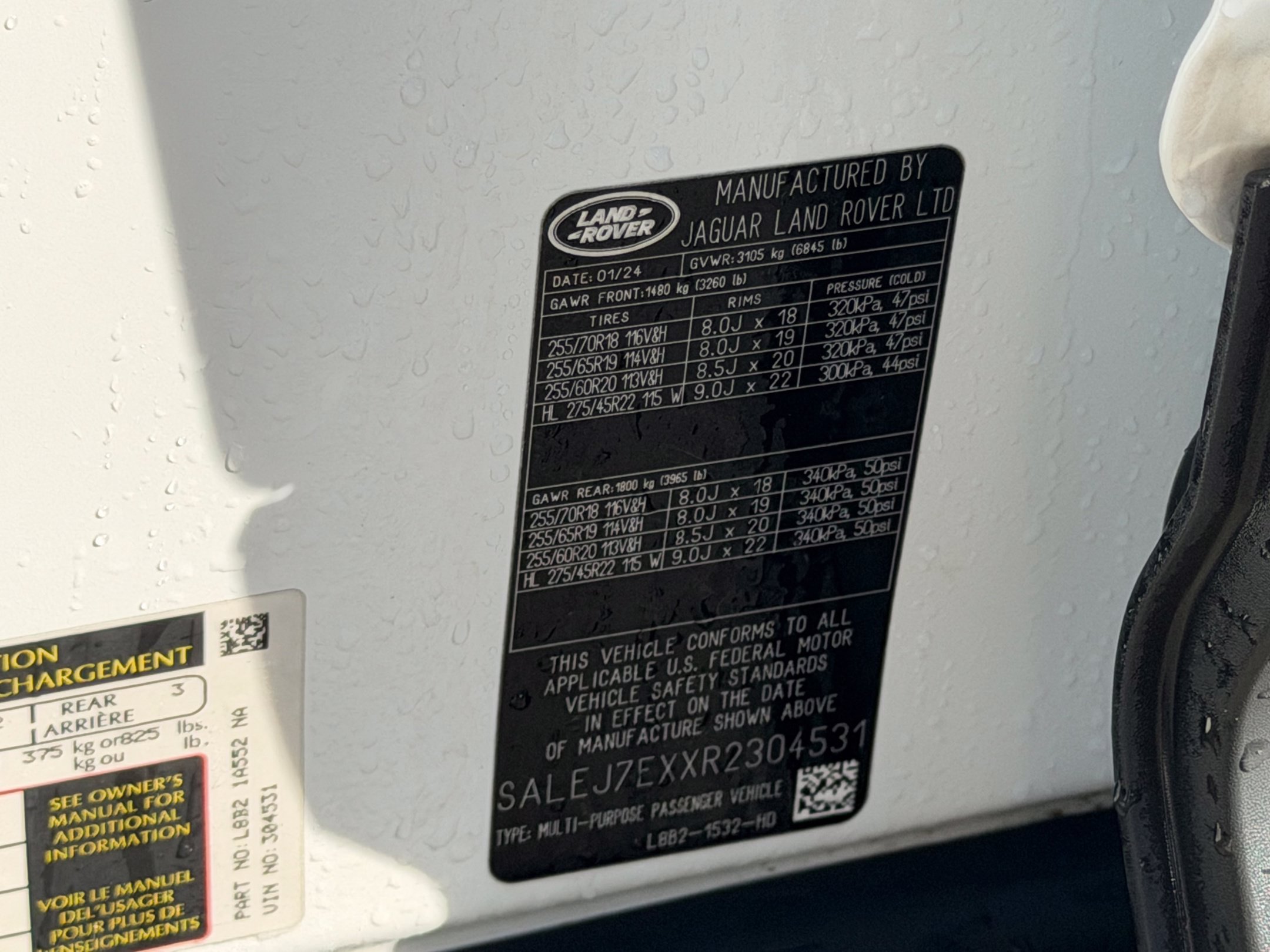 Used 2024 Land Rover Defender 110 S AWD/4WD image 28