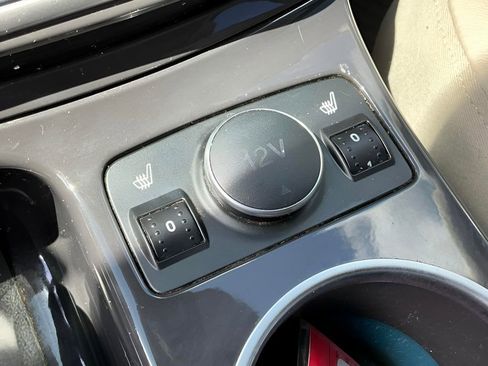 Used 2014 Ford Escape Titanium w/ Equipment Group 401A FWD image 32