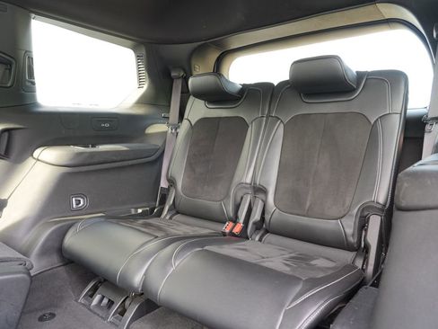 Used 2021 Jeep Grand Cherokee L Laredo AWD/4WD image 26