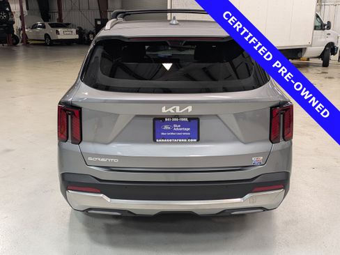 Used 2025 Kia Sorento SX Prestige image 5