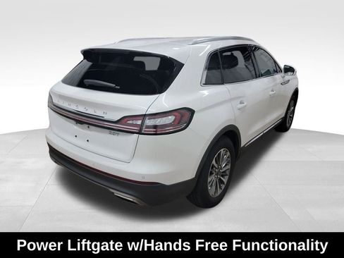 Used 2020 Lincoln Nautilus FWD w/ Equipment Group 101A image 8