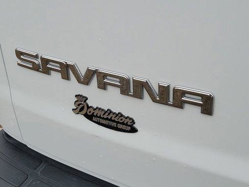Used 2024 GMC Savana 2500 w/ Driver Convenience Package RWD image 7
