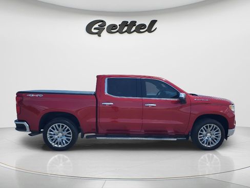 Used 2024 Chevrolet Silverado 1500 LT w/ Safety Package AWD/4WD image 5