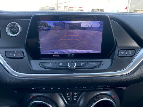 Used 2022 Chevrolet Blazer LT FWD image 28