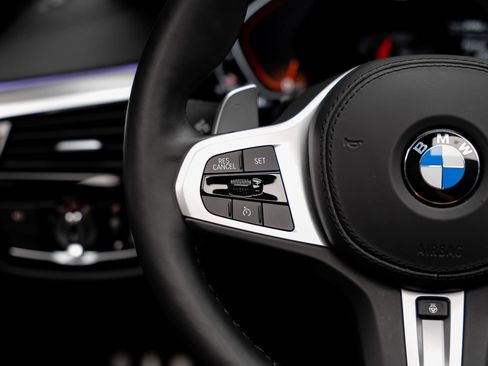 Used 2020 BMW 540i xDrive w/ M Sport Package AWD/4WD image 46