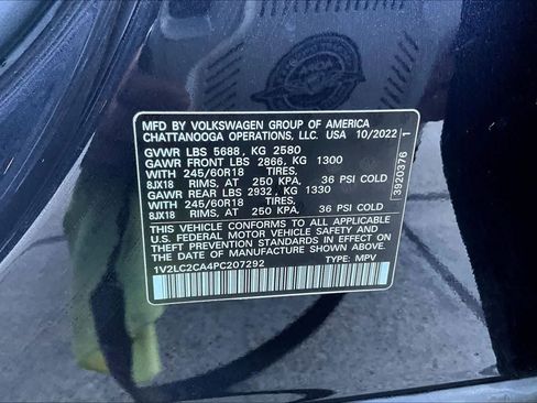 Used 2023 Volkswagen Atlas Cross Sport SE image 33
