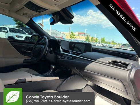 Used 2021 Lexus ES 250 w/ Premium Package AWD/4WD image 12