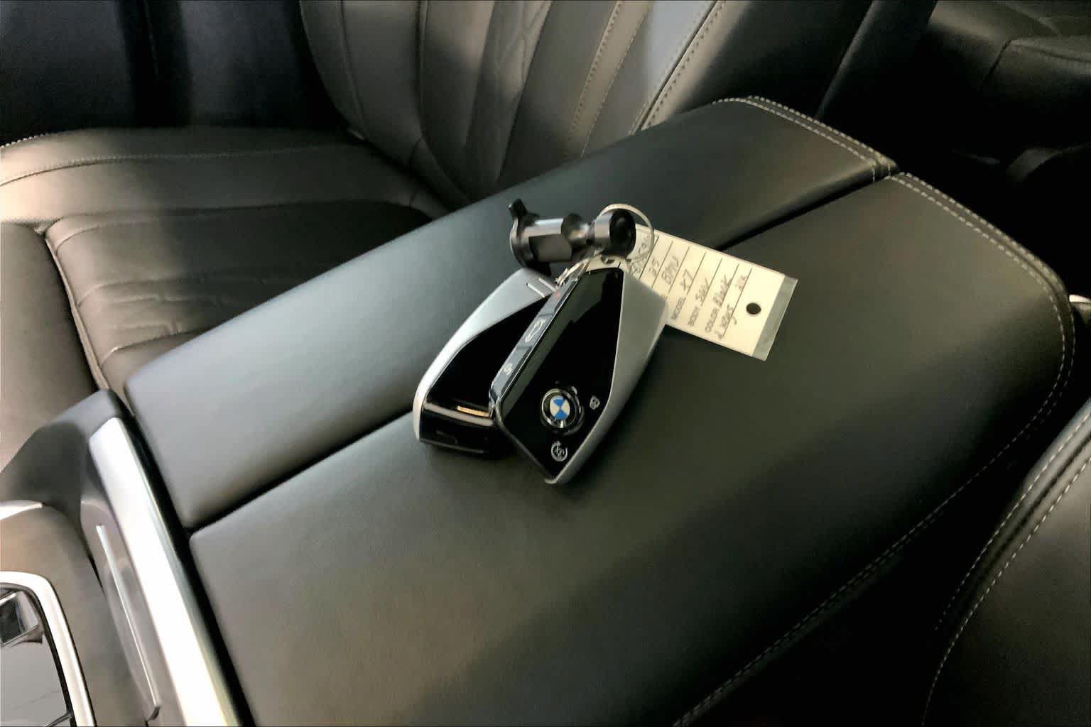 Used 2025 BMW X7 xDrive40i w/ Executive Package AWD/4WD image 14