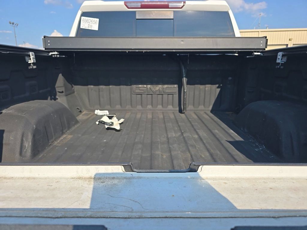Used 2019 GMC Sierra 1500 SLT w/ SLT Premium Package AWD/4WD image 15
