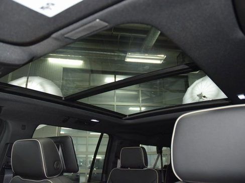 New 2025 Chevrolet Suburban Premier image 50