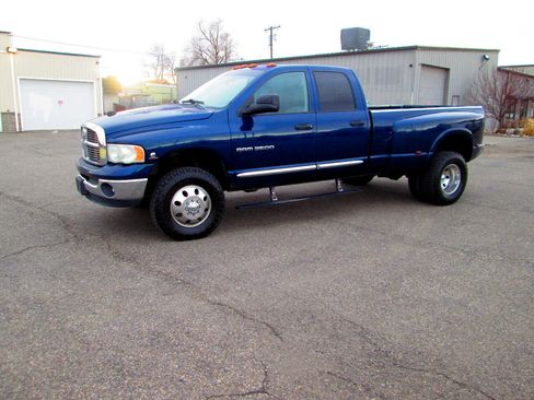 Used 2004 Dodge Ram 3500 Truck SLT w/ Trailer Tow Group image 8