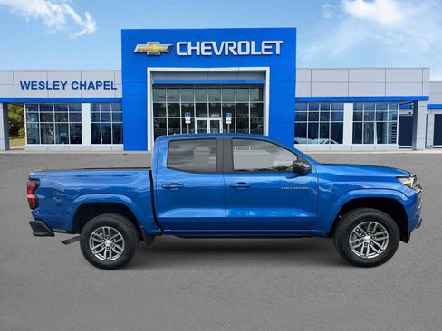 Certified 2024 Chevrolet Colorado LT w/ LT Convenience Package II image 9