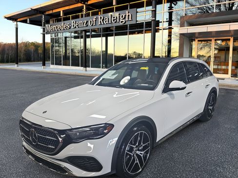 New 2026 Mercedes-Benz E 450 4MATIC All-Terrain Wagon image 1