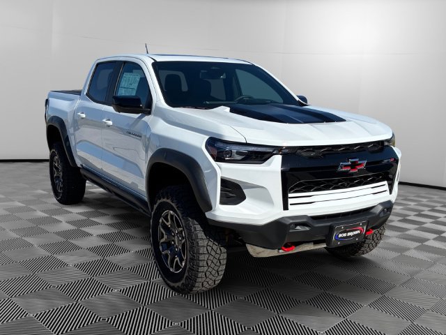 New 2026 Chevrolet Colorado ZR2 w/ Technology Package AWD/4WD image 7